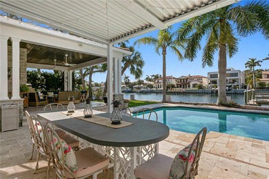 Wonderful property on a Double Lot  150* by 150* (over half an on The Renaisssance Vinoy Golf Club in Florida - for sale on GolfHomes.com, golf home, golf lot