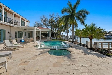 Wonderful property on a Double Lot  150* by 150* (over half an on The Renaisssance Vinoy Golf Club in Florida - for sale on GolfHomes.com, golf home, golf lot