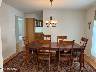 What a wonderful home in Fairways at Mays Landing.  This on Mays Landing Golf and Country Club in New Jersey - for sale on GolfHomes.com, golf home, golf lot