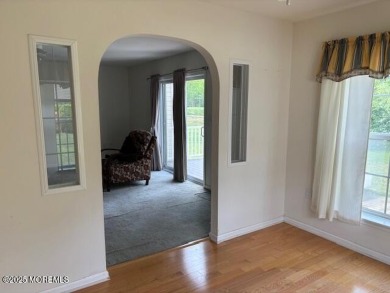 What a wonderful home in Fairways at Mays Landing.  This on Mays Landing Golf and Country Club in New Jersey - for sale on GolfHomes.com, golf home, golf lot