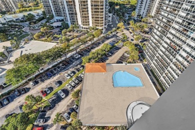 This beautiful 2 bedroom/ 2 bathroom condo has gorgeous views of on Turnberry Isle Resort and Club in Florida - for sale on GolfHomes.com, golf home, golf lot