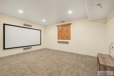 6 BEDROOM, 3 BATH, 4216 SQ. FT. HOME located in the beautiful on Sage Lakes Municipal Golf Course in Idaho - for sale on GolfHomes.com, golf home, golf lot