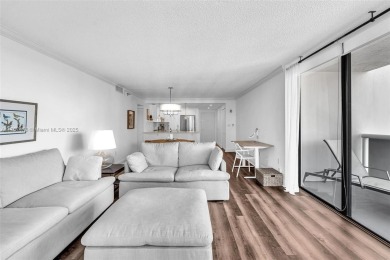 This beautiful 2 bedroom/ 2 bathroom condo has gorgeous views of on Turnberry Isle Resort and Club in Florida - for sale on GolfHomes.com, golf home, golf lot