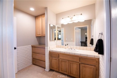 Welcome to 26511 Mainsail Ln, Helendale, CA -- a 4 bedroom, 2.5 on Silver Lakes Golf Course in California - for sale on GolfHomes.com, golf home, golf lot