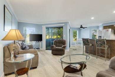This 2 BR/2 BR 1st floor unit at Golf Glenn Villas is located on Beachwood Golf Club in South Carolina - for sale on GolfHomes.com, golf home, golf lot