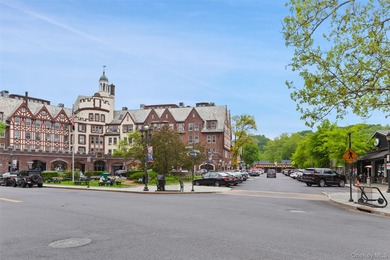 Welcome to Garth Essex. Enter through a welcoming foyer into a on Leewood Golf Club in New York - for sale on GolfHomes.com, golf home, golf lot