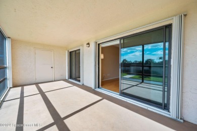 2nd floor with Elevator and view of the Golf course.  Spacious on Mallards Landing Golf Course in Florida - for sale on GolfHomes.com, golf home, golf lot