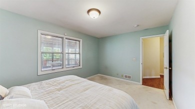Buyer's cold feet is your opportunity to own this great house! on Seven Bridges Golf Club in Illinois - for sale on GolfHomes.com, golf home, golf lot