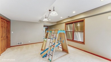 Buyer's cold feet is your opportunity to own this great house! on Seven Bridges Golf Club in Illinois - for sale on GolfHomes.com, golf home, golf lot