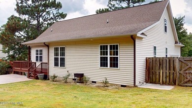 What a great home!!! Great location in Village Acres- close to on Pinehurst Golf Course No. 8 in North Carolina - for sale on GolfHomes.com, golf home, golf lot