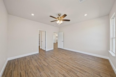 A MUST SEE... PRICED TO SELL!! Beautiful new construction with 3 on The Club At Runaway Bay in Texas - for sale on GolfHomes.com, golf home, golf lot