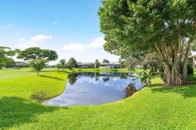 Contemporary penthouse in Eastgate at Hunters Run Country Club on  in Florida - for sale on GolfHomes.com, golf home, golf lot