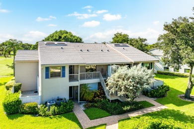 Contemporary penthouse in Eastgate at Hunters Run Country Club on  in Florida - for sale on GolfHomes.com, golf home, golf lot