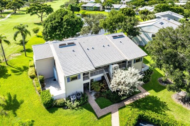 Contemporary penthouse in Eastgate at Hunters Run Country Club on  in Florida - for sale on GolfHomes.com, golf home, golf lot