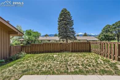 Welcome to this charming townhome located in the exclusive on Kissing Camels Golf Course in Colorado - for sale on GolfHomes.com, golf home, golf lot