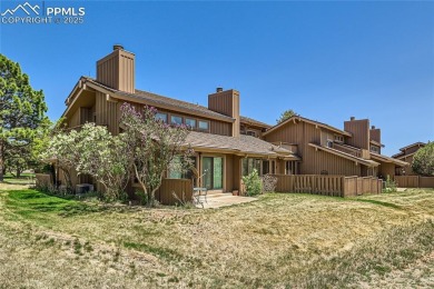 Welcome to this charming townhome located in the exclusive on Kissing Camels Golf Course in Colorado - for sale on GolfHomes.com, golf home, golf lot