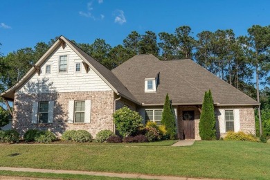 Custom builder built in desirable Auburn University golf club on The Auburn University Club in Alabama - for sale on GolfHomes.com, golf home, golf lot