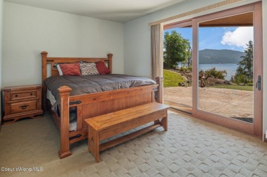 NORTHWEST CONTEMPORARY LAKEVIEW HOME AT PRESTIGIOUS BLACK ROCK on The Golf Club at Black Rock in Idaho - for sale on GolfHomes.com, golf home, golf lot
