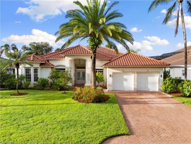 Discover resort-style living in this beautifully appointed on Tiburon Golf Club in Florida - for sale on GolfHomes.com, golf home, golf lot