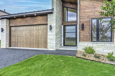 LOCK AND LEAVE CUSTOM HOME IN THE VILLA SECTION OF TUSCAN on Summit Rock Golf Course in Texas - for sale on GolfHomes.com, golf home, golf lot