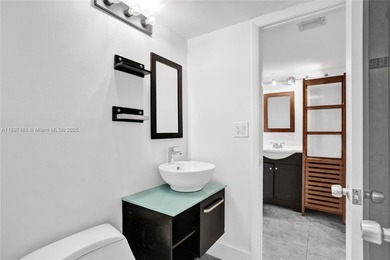 Beautiful Corner Villa/Condo overlooking Turnberry Golf Course! on Turnberry Isle Resort and Club in Florida - for sale on GolfHomes.com, golf home, golf lot