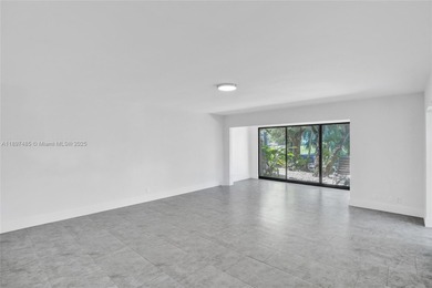 Beautiful Corner Villa/Condo overlooking Turnberry Golf Course! on Turnberry Isle Resort and Club in Florida - for sale on GolfHomes.com, golf home, golf lot