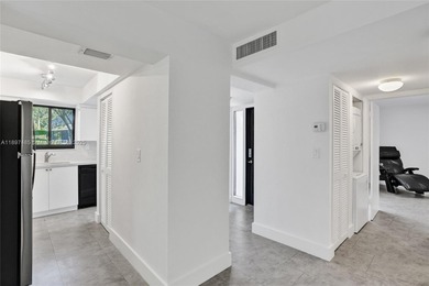 Beautiful Corner Villa/Condo overlooking Turnberry Golf Course! on Turnberry Isle Resort and Club in Florida - for sale on GolfHomes.com, golf home, golf lot