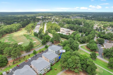 This 3 BR, 2.5 bathroom Osprey Ridge end unit condo in the on Sea Trail Golf Resort in North Carolina - for sale on GolfHomes.com, golf home, golf lot