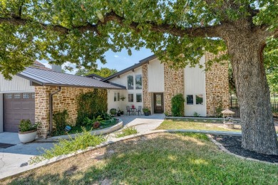 TOTALLY UPDATED HOME IN HORSESHOE BAY! Welcome to this 4 on Slick Rock Golf Course - Horseshoe Bay in Texas - for sale on GolfHomes.com, golf home, golf lot