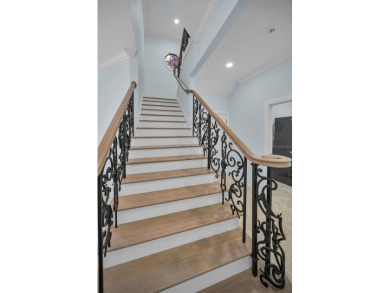 INCREDIBLE PRICE REDUCTION! Schedule your SHOWING TODAY! WELCOME on Fox Hollow Golf Club in Florida - for sale on GolfHomes.com, golf home, golf lot