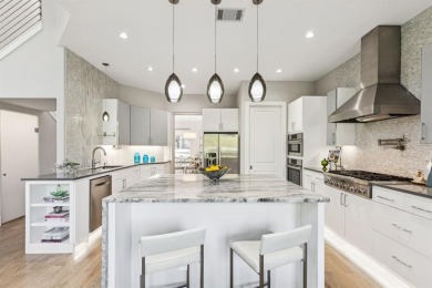 Exquisitely Renovated Retreat in the Heart of Stonebridge Ranch! on Stonebridge Ranch Country Club in Texas - for sale on GolfHomes.com, golf home, golf lot