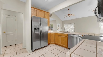 Welcome to 122 Eagle Point in Kingsland Texas. Built in 2005 on Packsaddle Country Club in Texas - for sale on GolfHomes.com, golf home, golf lot