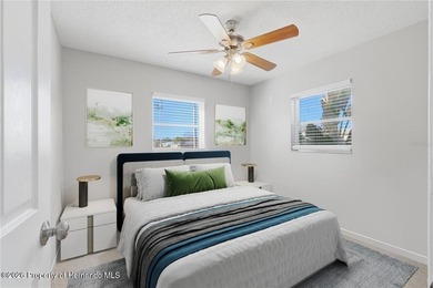 Move right into this thoughtfully updated 2 bedroom, 1.5 on Oak Hills Country Club in Florida - for sale on GolfHomes.com, golf home, golf lot