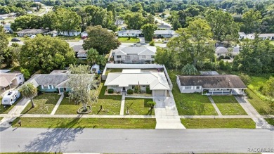 Well-maintained 3BR/2BA Pool home in Citrus Springs with on Citrus Springs Country Club in Florida - for sale on GolfHomes.com, golf home, golf lot