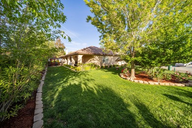HUGE PRICE IMPROVEMENT!!! Welcome to this stunning single-story on Antelope Valley Country Club in California - for sale on GolfHomes.com, golf home, golf lot