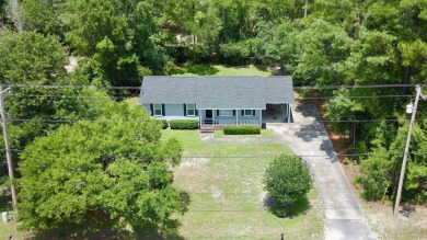 Welcome to 634 Hagley Dr - a beautifully updated on The Founders Club At Pawleys Island in South Carolina - for sale on GolfHomes.com, golf home, golf lot