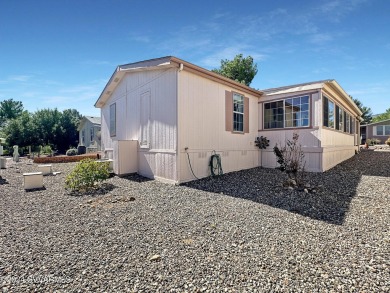 This clean and move-in ready home located in the popular Pine on Pine Shadows Golf Course in Arizona - for sale on GolfHomes.com, golf home, golf lot