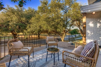 Perched above the fairway, this Kessler Park home lives in quiet on Stevens Park Golf Course in Texas - for sale on GolfHomes.com, golf home, golf lot