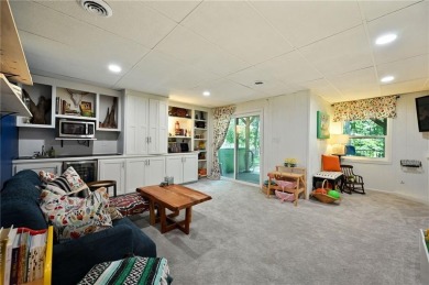 LAKE VIEWS, PRIVATE + SERENE BACKYARD, CUL-DE-SAC + 3-CAR on Lakewood Oaks Golf Club, Ltd. in Missouri - for sale on GolfHomes.com, golf home, golf lot