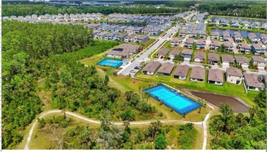 Seller is motivated giving $5,000 towards closing cost on Venetian Bay Golf Course in Florida - for sale on GolfHomes.com, golf home, golf lot