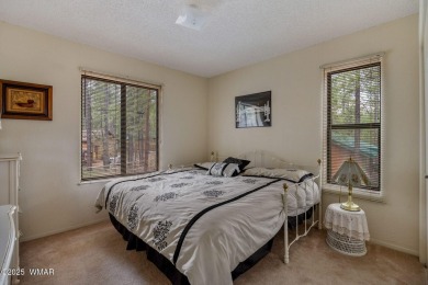 Charming Pinetop Lakes Cabin with Recreation Center Privileges on Pinetop Lakes Country Club in Arizona - for sale on GolfHomes.com, golf home, golf lot