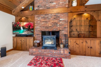 Live where the view hits different.
Tucked at the end of a on Worthington Hills Country Club in Ohio - for sale on GolfHomes.com, golf home, golf lot
