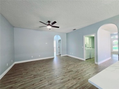Under contract-accepting backup offers. One or more photo(s) has on Kings Ridge Golf Club in Florida - for sale on GolfHomes.com, golf home, golf lot