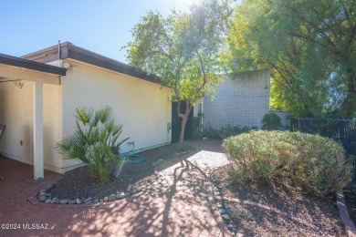 This townhouse golf course property backs up to the fairway and on Dorado Country Club in Arizona - for sale on GolfHomes.com, golf home, golf lot