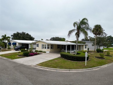 One or more photo(s) has been virtually staged. Welcome to this on Imperial Lakewoods Golf Club in Florida - for sale on GolfHomes.com, golf home, golf lot