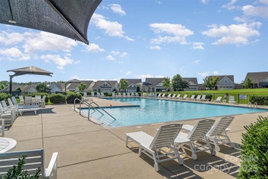 Lakeside Community w/ amenities galore! The ideal setting if you on Edgewater Golf Club in South Carolina - for sale on GolfHomes.com, golf home, golf lot