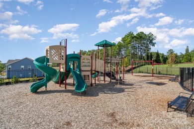 Lakeside Community w/ amenities galore! The ideal setting if you on Edgewater Golf Club in South Carolina - for sale on GolfHomes.com, golf home, golf lot