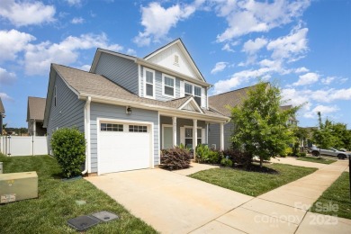 Lakeside Community w/ amenities galore! The ideal setting if you on Edgewater Golf Club in South Carolina - for sale on GolfHomes.com, golf home, golf lot