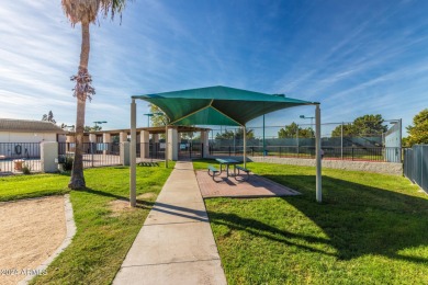 This lovely single level town-home is located in the Bellair on Bellaire Golf Club in Arizona - for sale on GolfHomes.com, golf home, golf lot