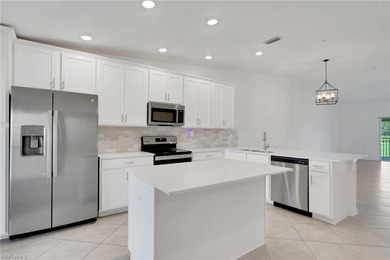 *GOLF INCLUDED * Priced for quick sale. Don't miss this rare on Panther Run Golf Club in Florida - for sale on GolfHomes.com, golf home, golf lot